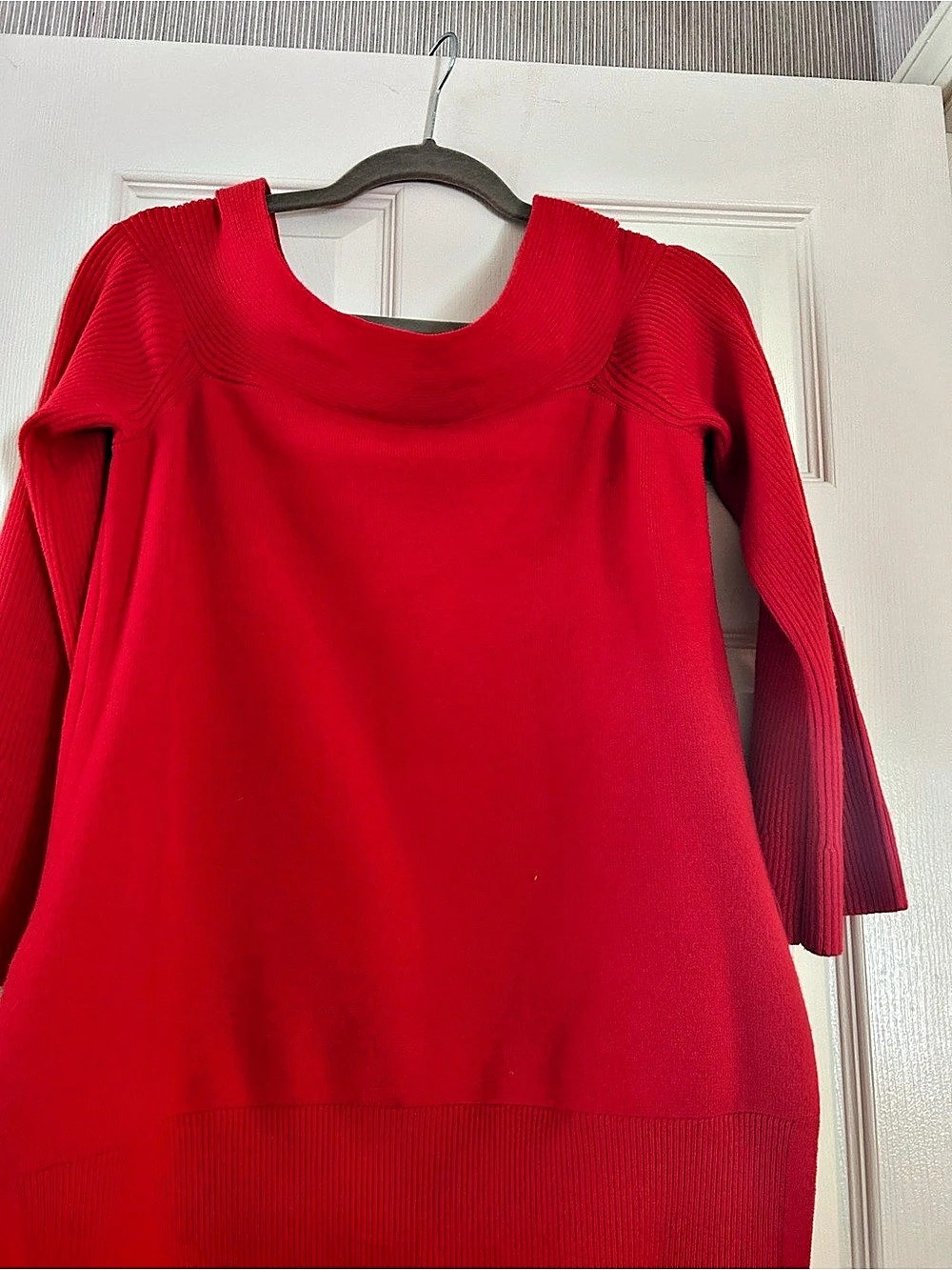 Anthropologie Off Shoulder Red Ribbed Tunic Sweater Size Petite M